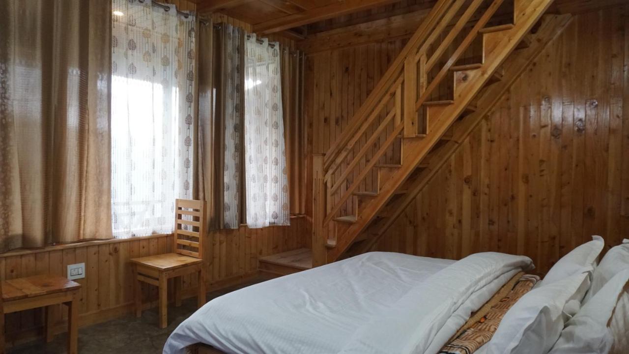 Freebird Nest 2 Stays & Cafe Jibhi Eksteriør billede